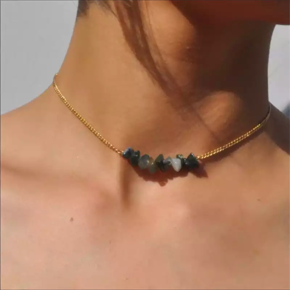 🎉SALE🎉Summer boho beaded and gold necklace - Picture 2 of 3